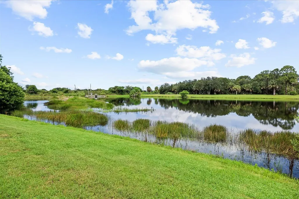 535 SW Lake Manatee Way Port St Lucie FL 34986