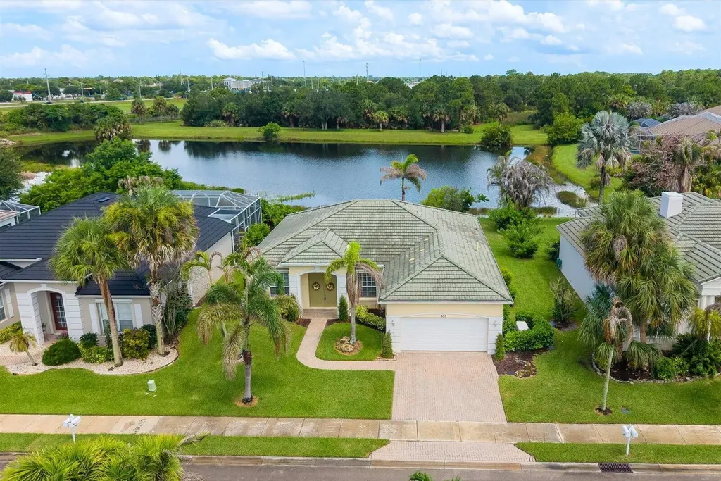 535 SW Lake Manatee Way Port St Lucie FL 34986