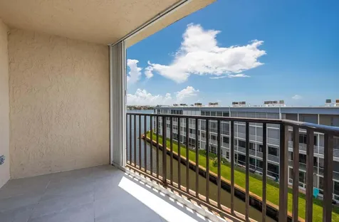 896 N Federal Highway Lantana FL 33462