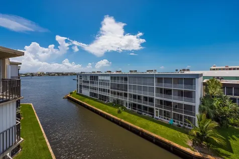 896 N Federal Highway Lantana FL 33462