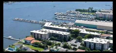 896 N Federal Highway Lantana FL 33462