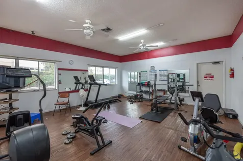896 N Federal Highway Lantana FL 33462