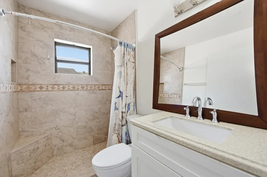 5814 Ithaca Circle E Lake Worth FL 33463