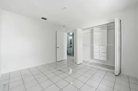 5814 Ithaca Circle E Lake Worth FL 33463