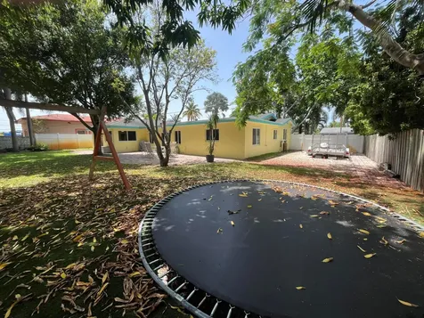 620 NE 9th Avenue Boynton Beach FL 33435