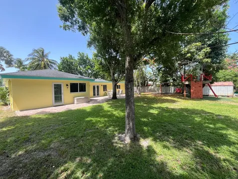620 NE 9th Avenue Boynton Beach FL 33435