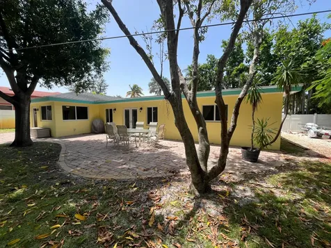 620 NE 9th Avenue Boynton Beach FL 33435