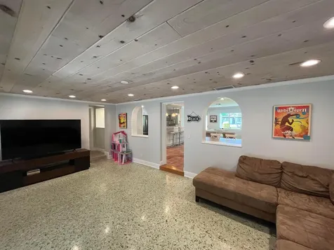 620 NE 9th Avenue Boynton Beach FL 33435