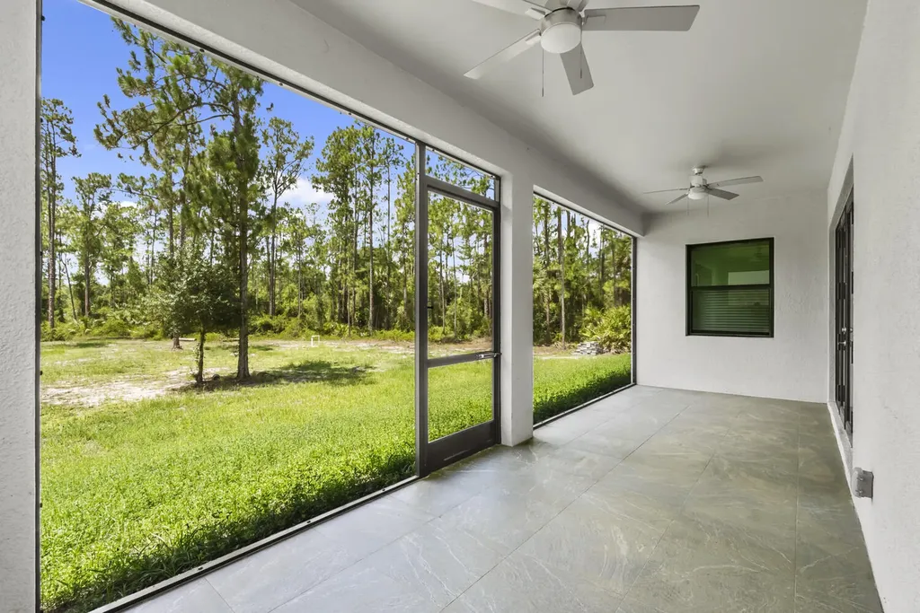 1412 22nd Avenue NE Naples FL 34120