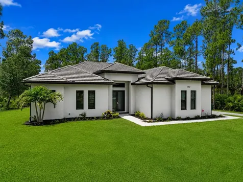 1412 22nd Avenue NE Naples FL 34120