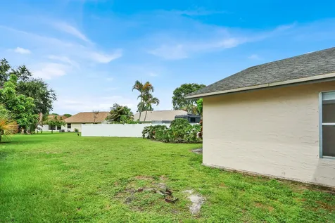 152 Wandering Trail Jupiter FL 33458