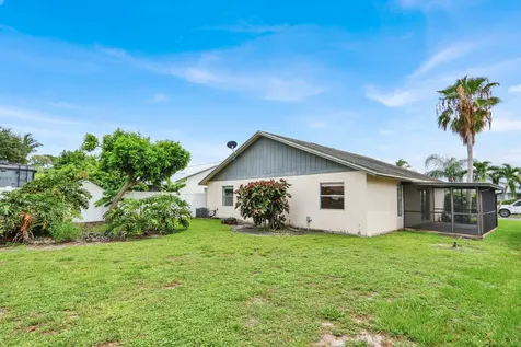 152 Wandering Trail Jupiter FL 33458