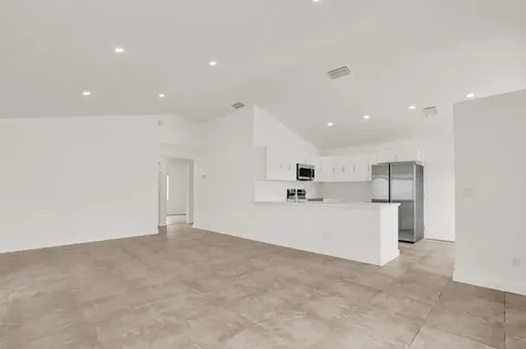 152 Wandering Trail Jupiter FL 33458