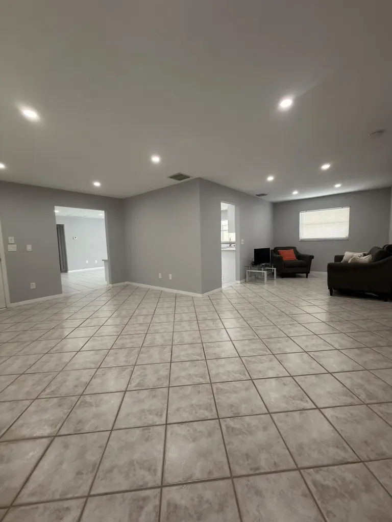 1217 SE Nancy Lane Port St Lucie FL 34983