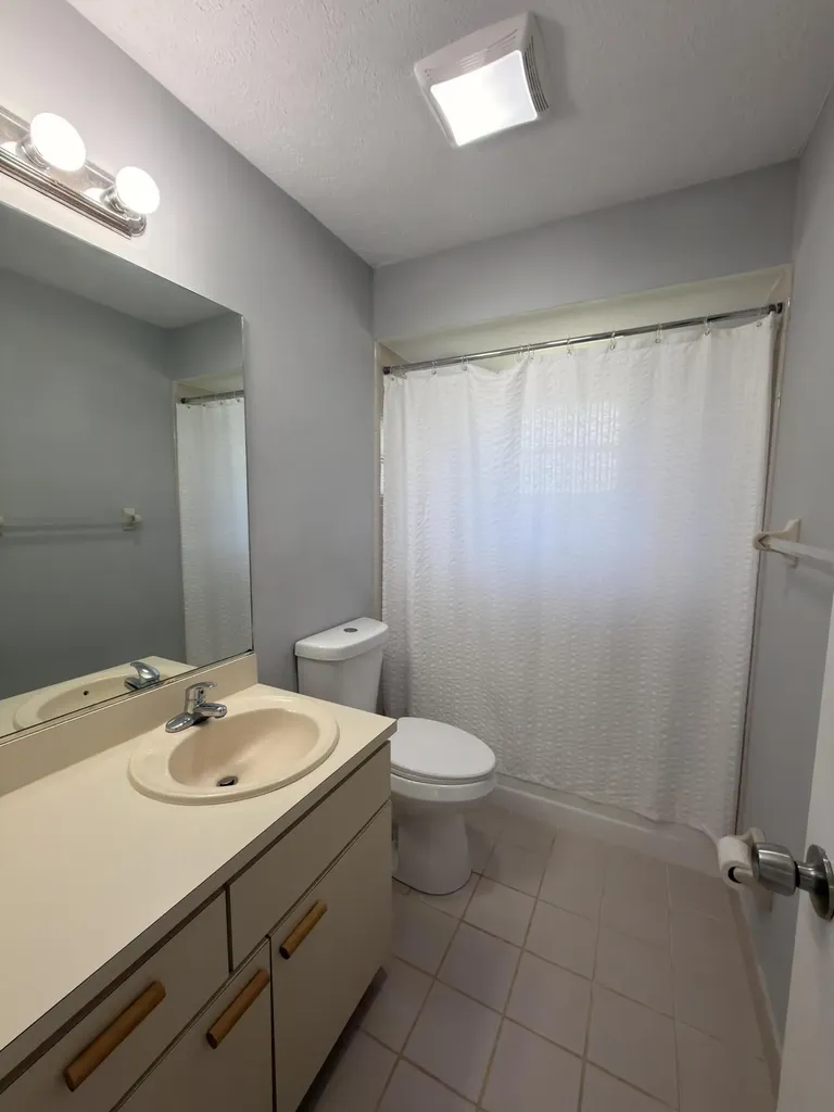 1217 SE Nancy Lane Port St Lucie FL 34983
