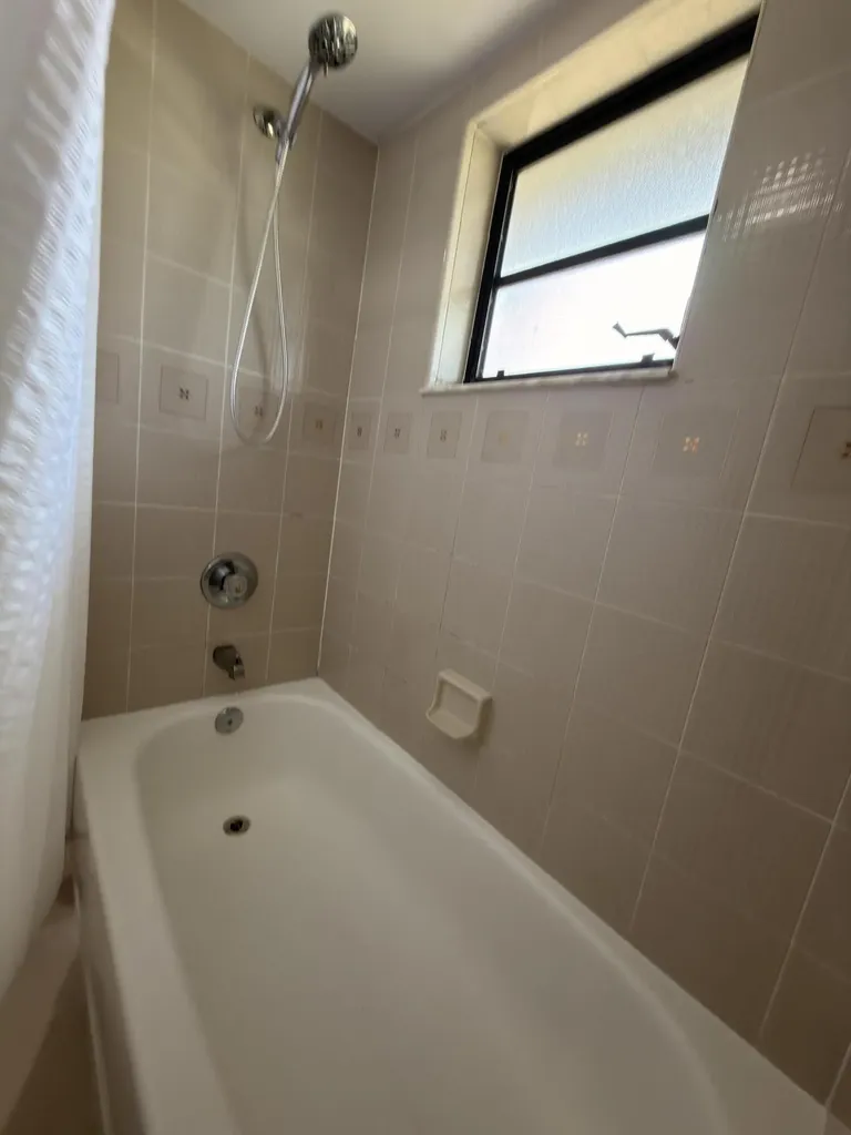 1217 SE Nancy Lane Port St Lucie FL 34983