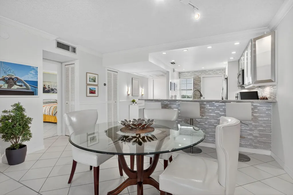 2940 N Course Drive Pompano Beach FL 33069