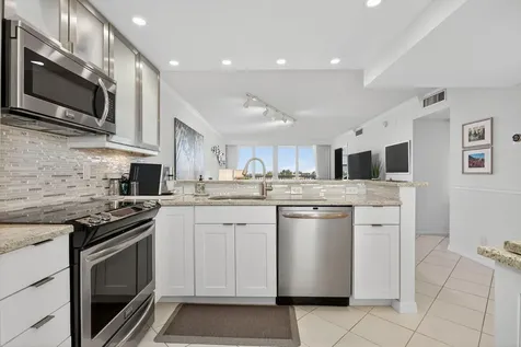 2940 N Course Drive Pompano Beach FL 33069