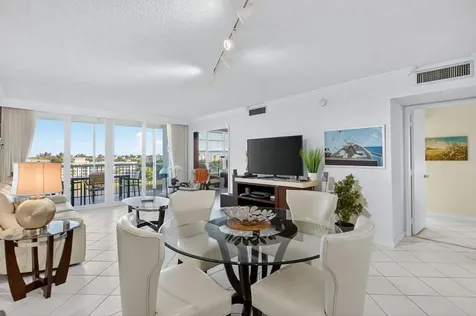 2940 N Course Drive Pompano Beach FL 33069