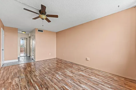 1400 Saint Charles Place Pembroke Pines FL 33026