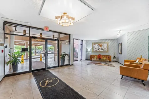 1400 Saint Charles Place Pembroke Pines FL 33026