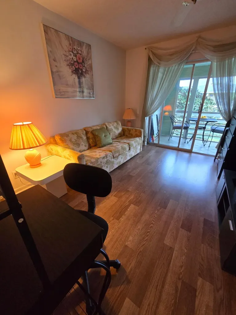 357 Markham P Deerfield Beach FL 33442