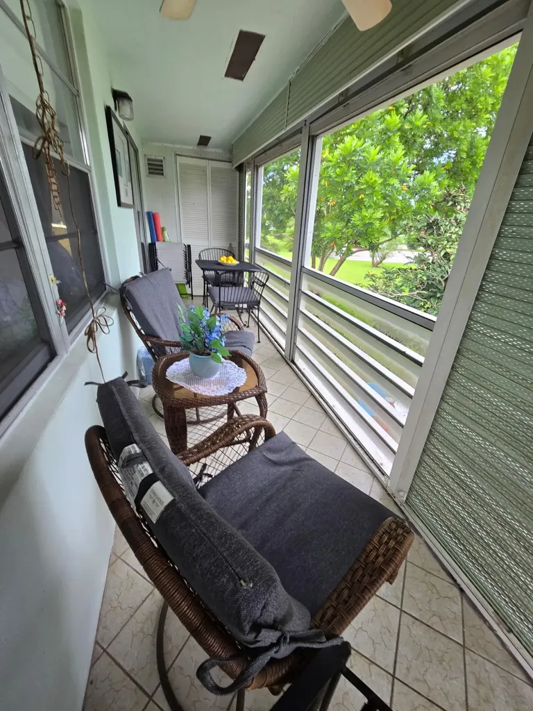 357 Markham P Deerfield Beach FL 33442