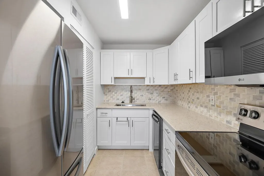 12416 Alternate A1a Palm Beach Gardens FL 33410