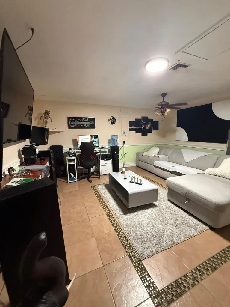 2702 SE Bishop Avenue Port St Lucie FL 34952