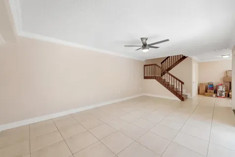 915 9th Way West Palm Beach FL 33407