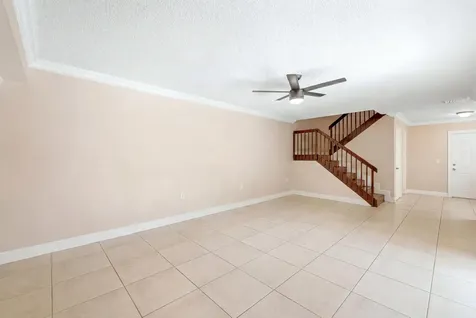 915 9th Way West Palm Beach FL 33407