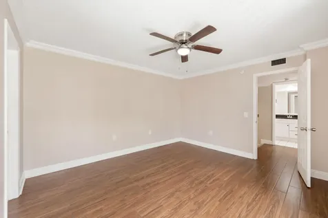 915 9th Way West Palm Beach FL 33407