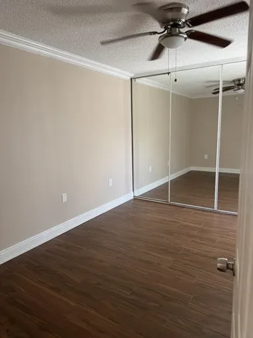 915 9th Way West Palm Beach FL 33407