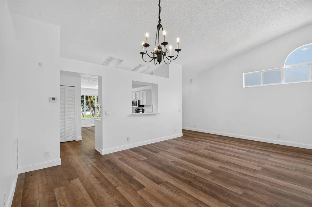 244 Trails End Greenacres FL 33413