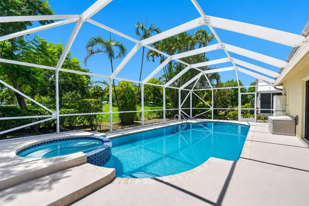 244 Trails End Greenacres FL 33413