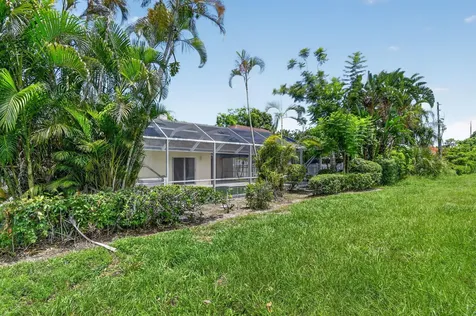 244 Trails End Greenacres FL 33413