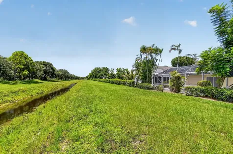 244 Trails End Greenacres FL 33413