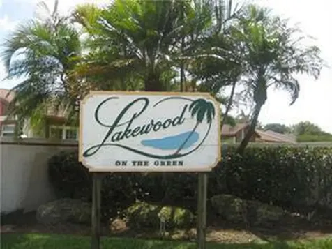 330 Lakewood E Margate FL 33063