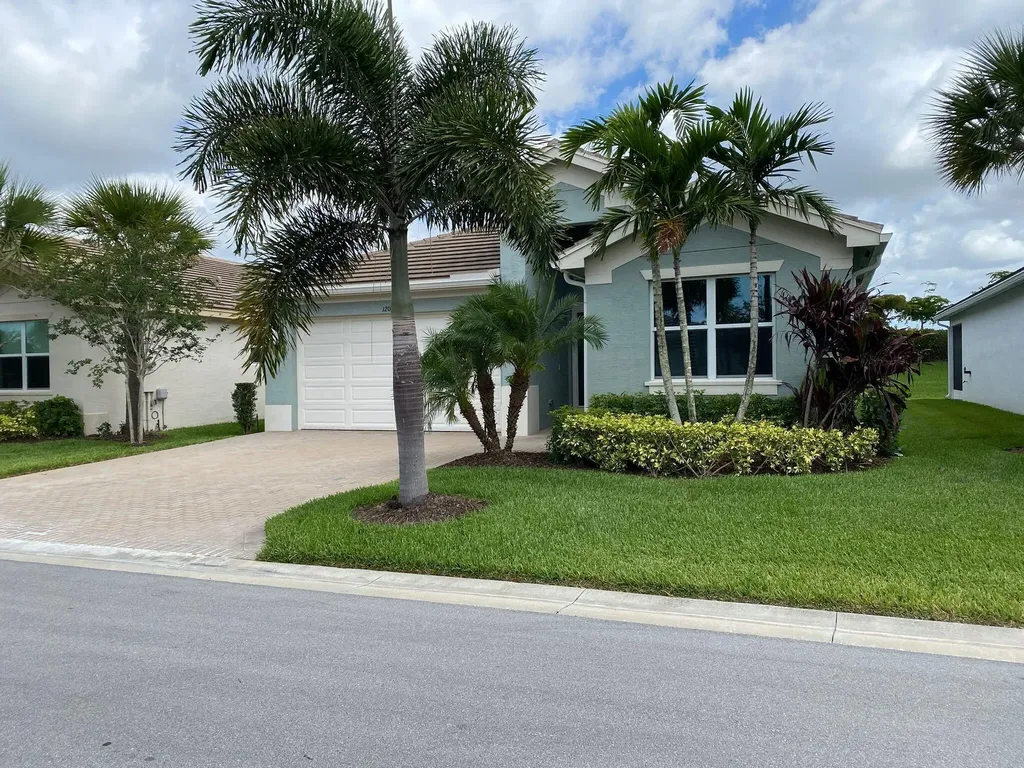 12049 SW Jasper Lake Way Port St Lucie FL 34987