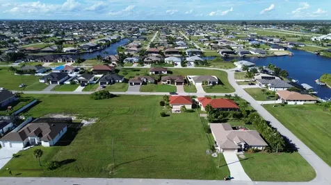 3325 NW 8th Terrace Cape Coral FL 33993