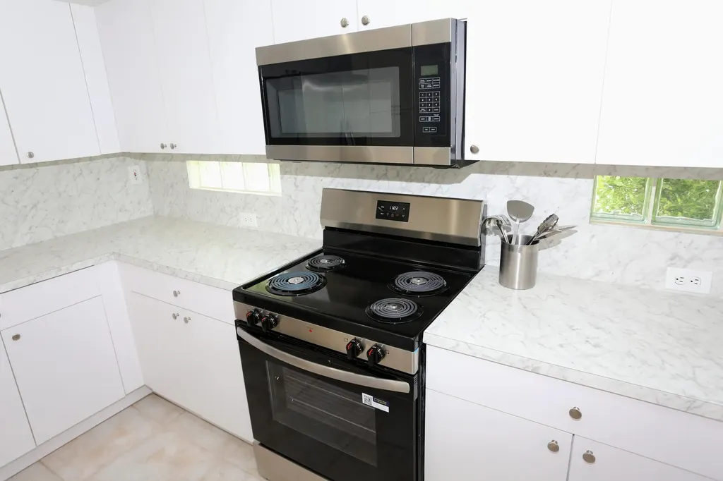 5157 NW 122nd Avenue Coral Springs FL 33076