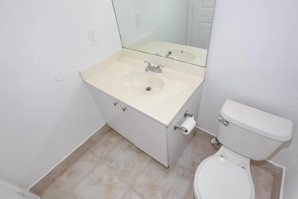 5157 NW 122nd Avenue Coral Springs FL 33076