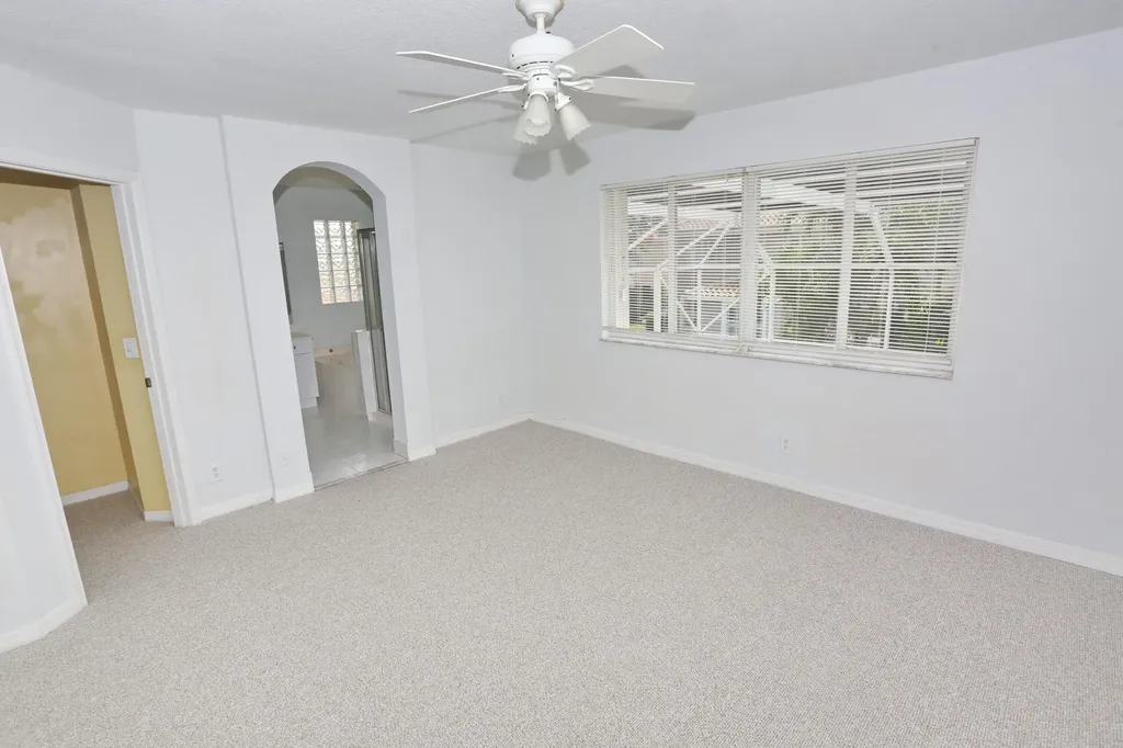 5157 NW 122nd Avenue Coral Springs FL 33076