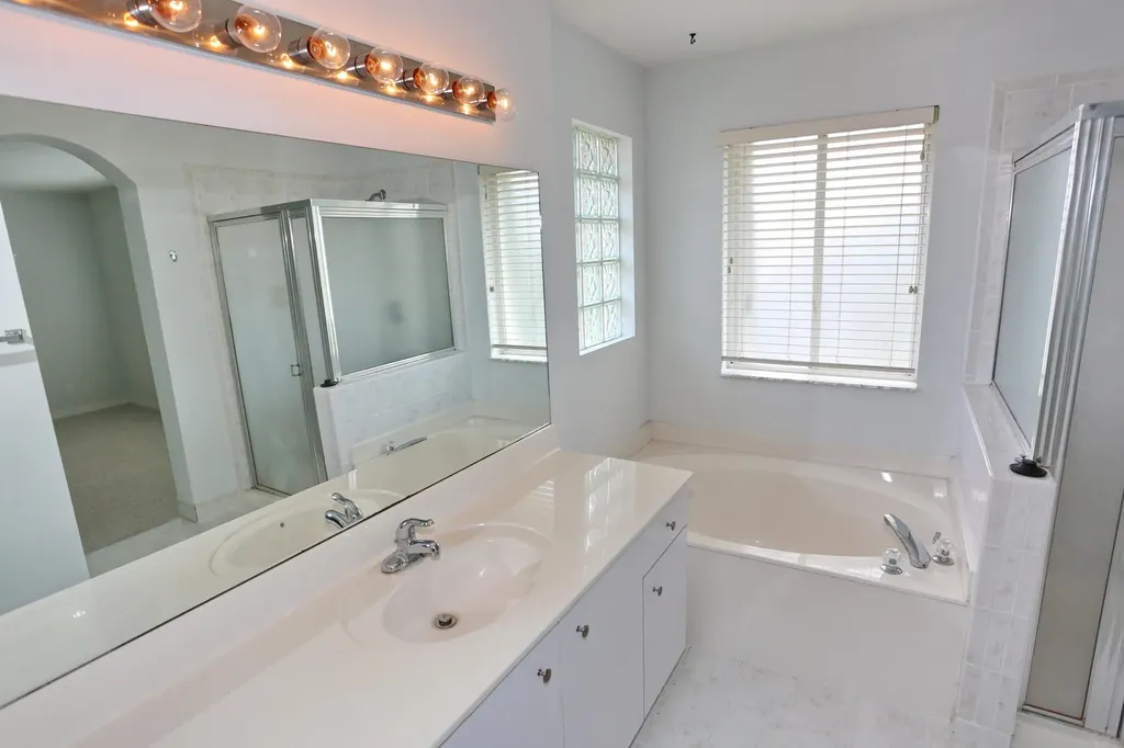 5157 NW 122nd Avenue Coral Springs FL 33076