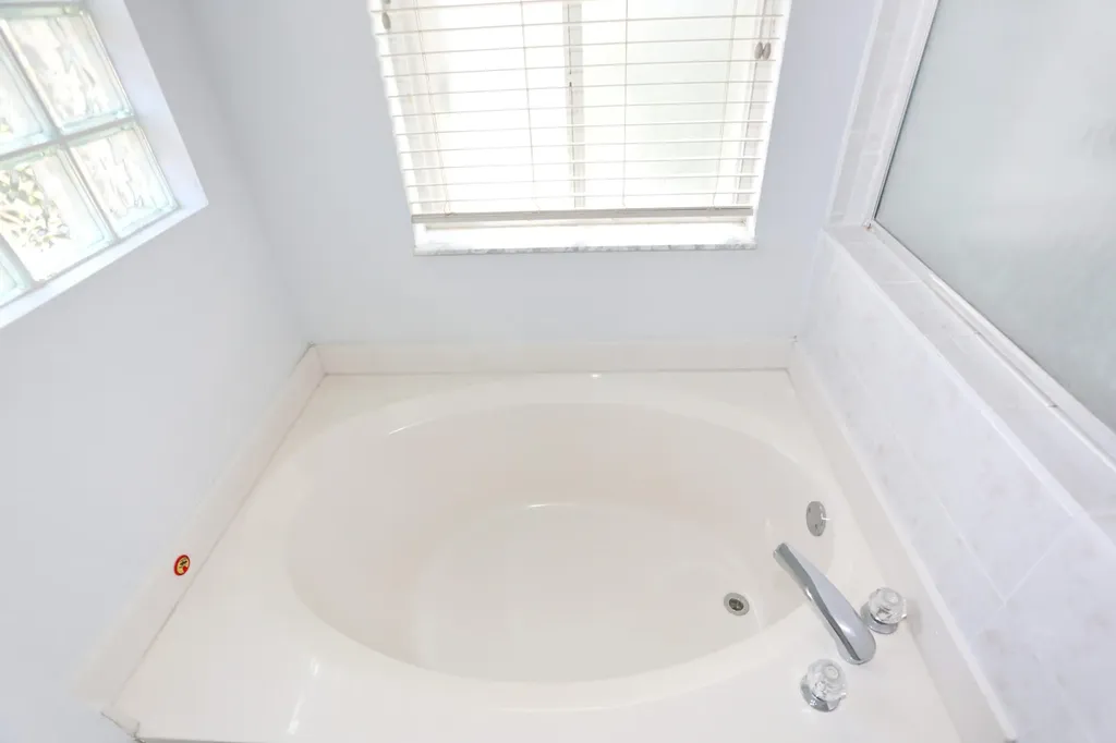 5157 NW 122nd Avenue Coral Springs FL 33076