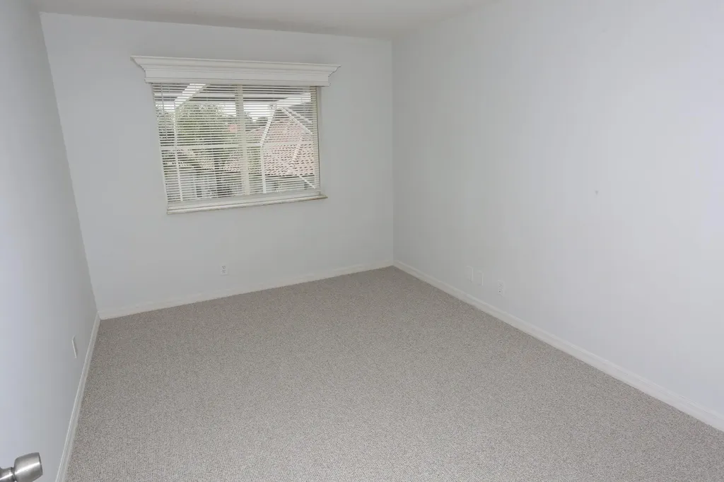 5157 NW 122nd Avenue Coral Springs FL 33076