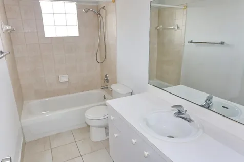 5157 NW 122nd Avenue Coral Springs FL 33076