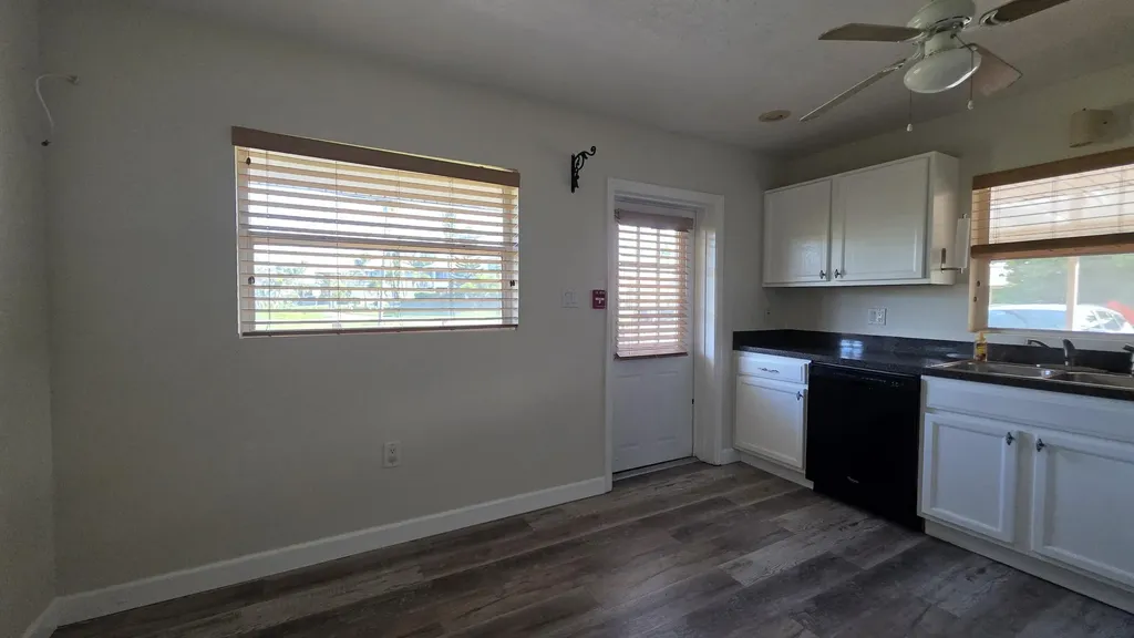 462 Hernando Street Fort Pierce FL 34949