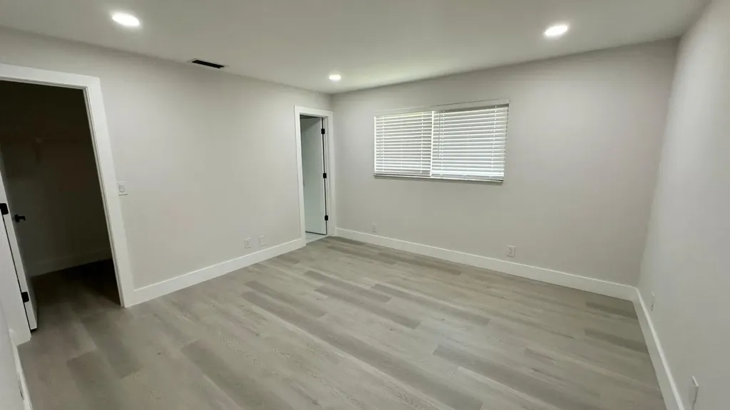 3261 SW 4th Street Deerfield Beach FL 33442