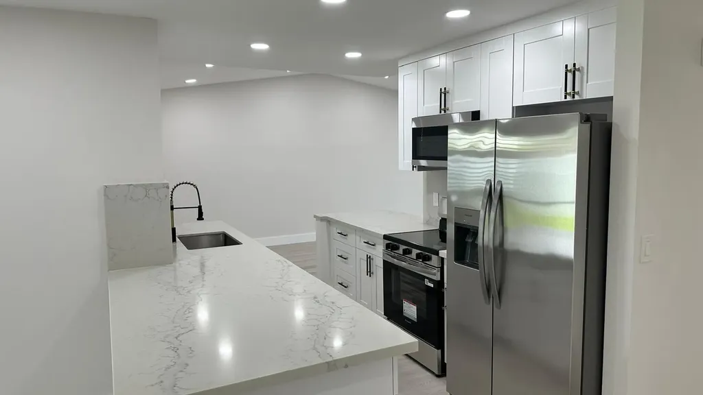 3261 SW 4th Street Deerfield Beach FL 33442